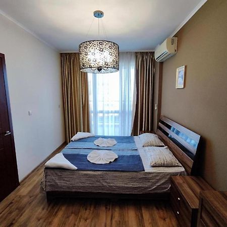 Europroperties Golden Line 金沙 外观 照片