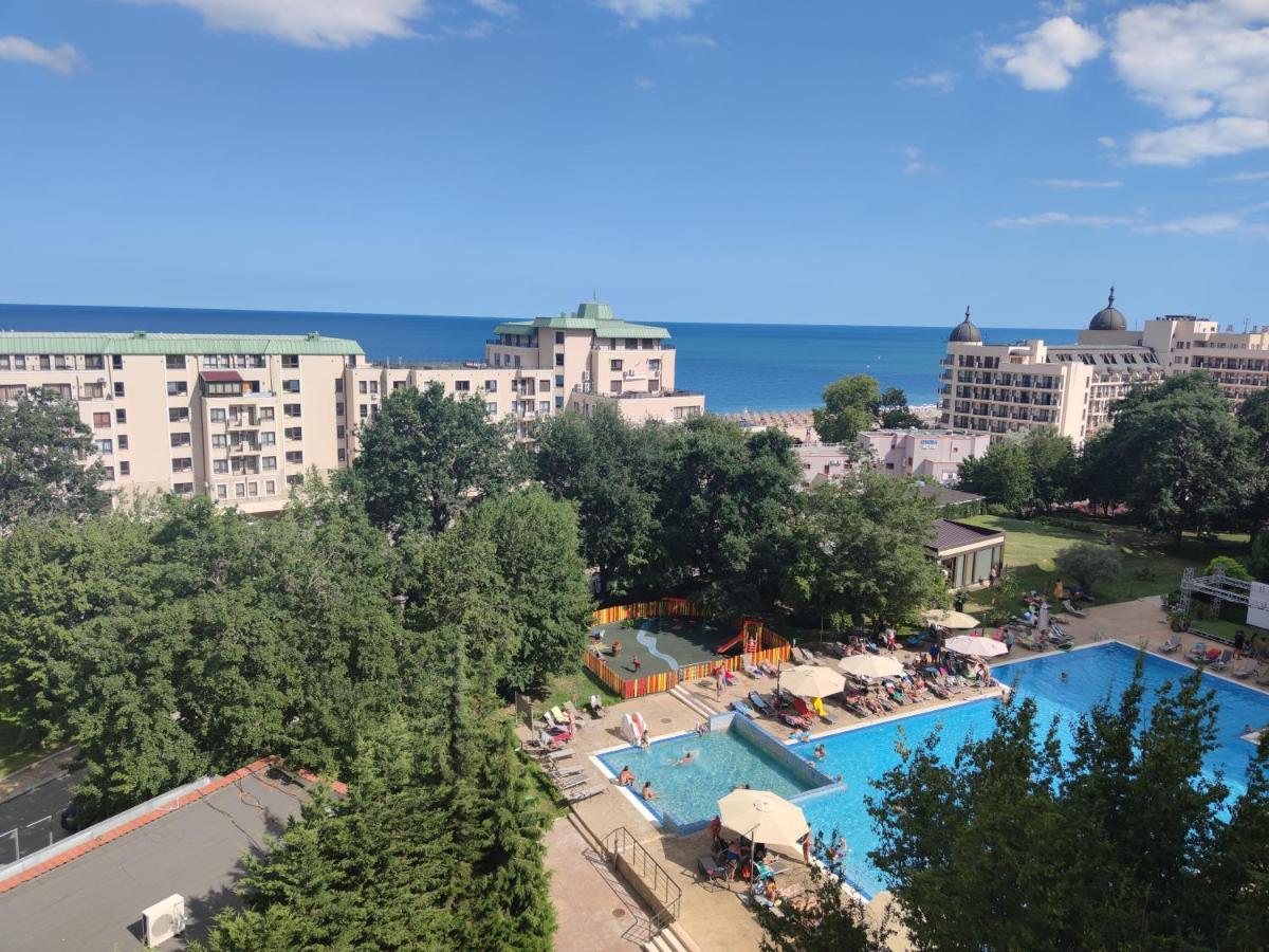 Europroperties Golden Line 金沙 外观 照片