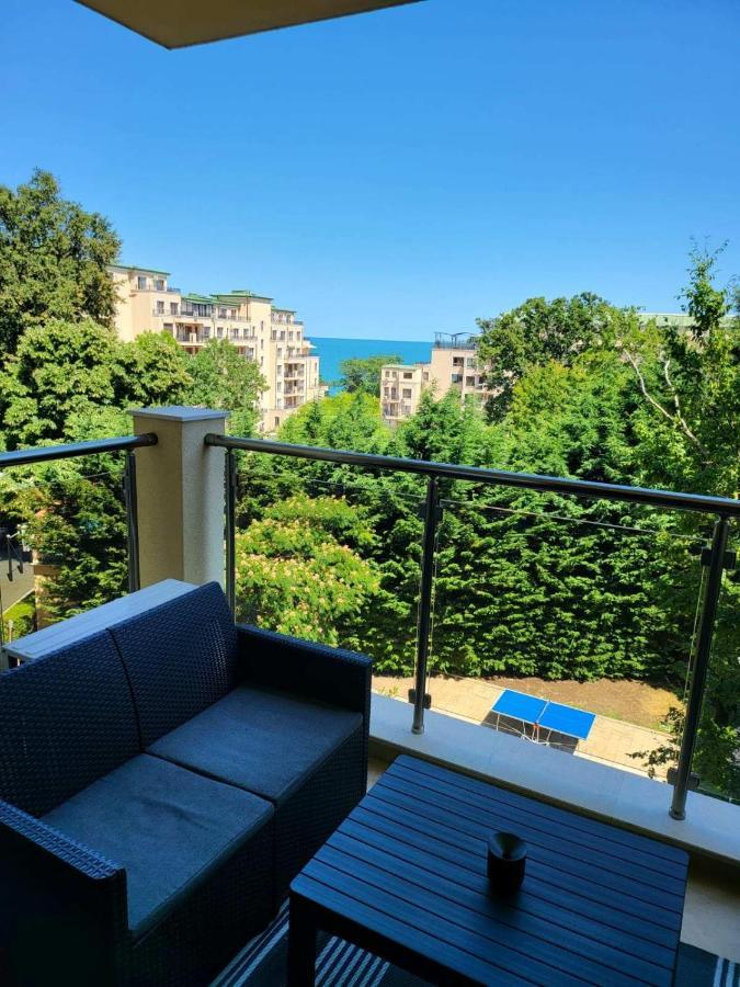 Europroperties Golden Line 金沙 外观 照片