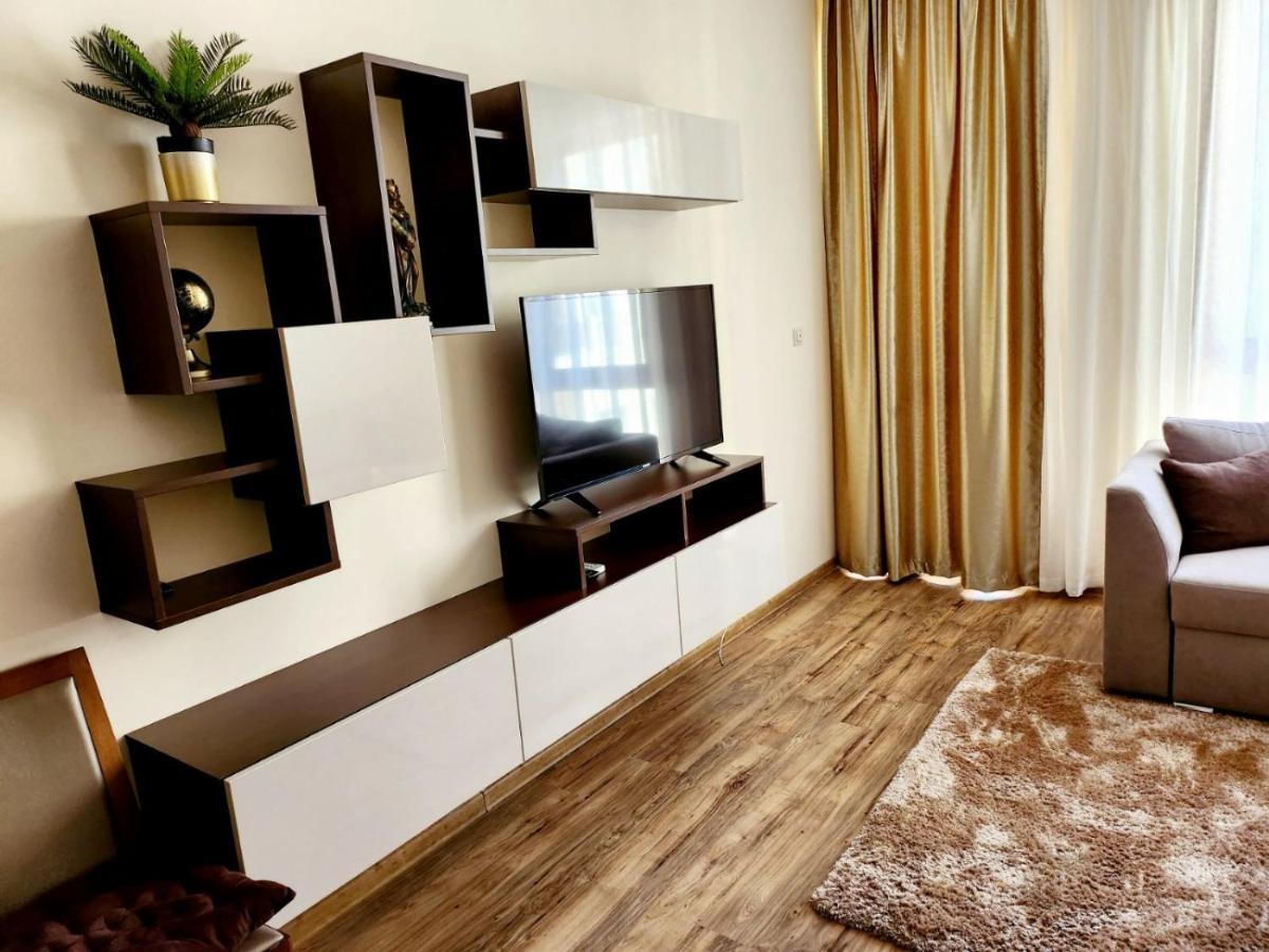 Europroperties Golden Line 金沙 外观 照片