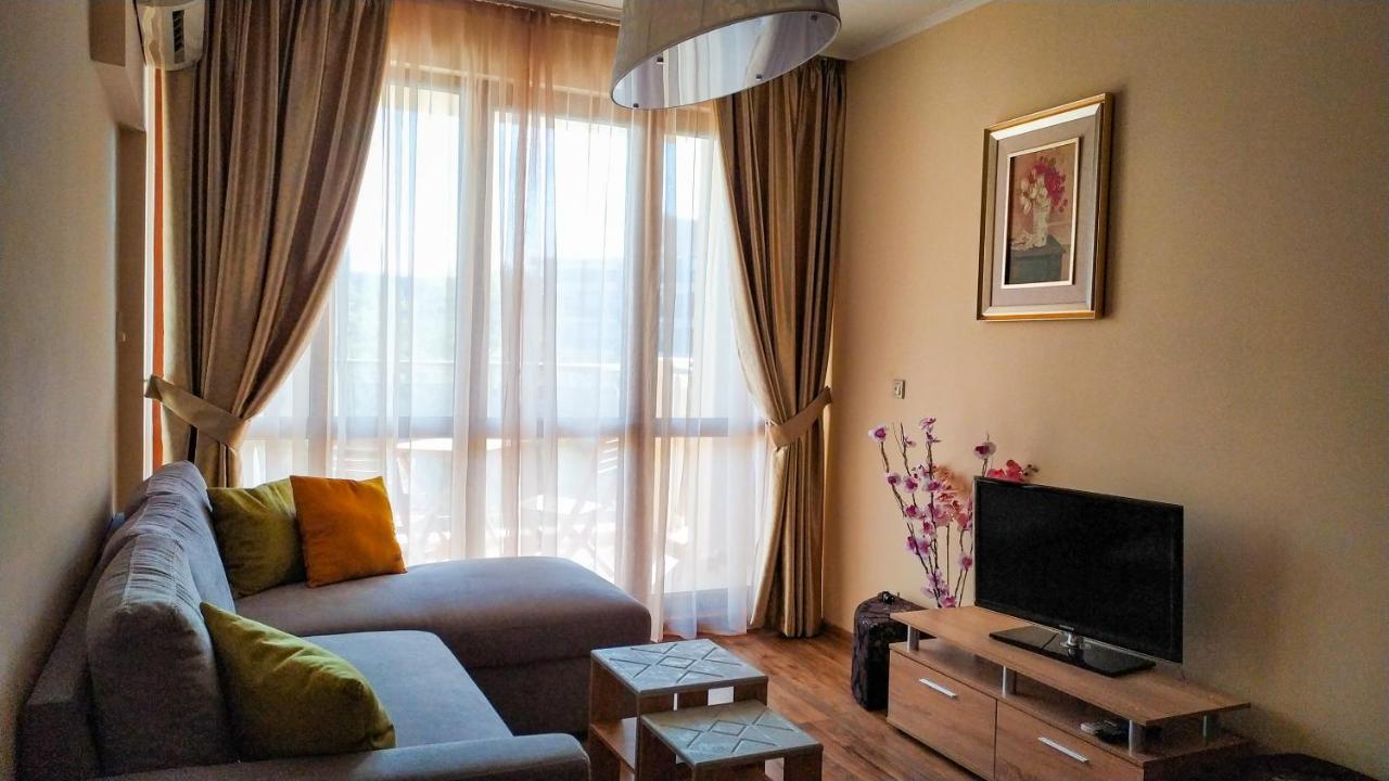 Europroperties Golden Line 金沙 外观 照片