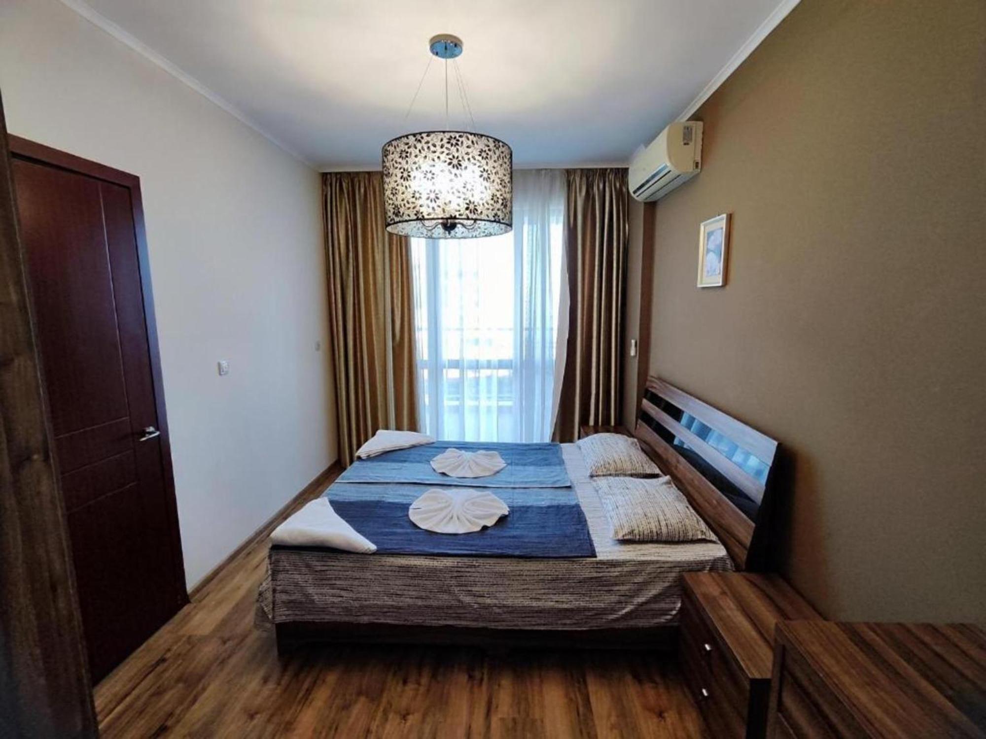 Europroperties Golden Line 金沙 外观 照片